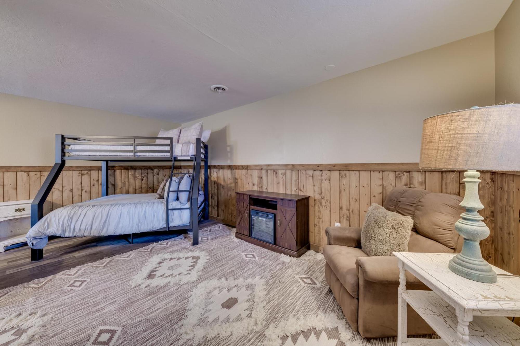 Ruidoso Home With Patio, Walk To Restaurants! Exteriör bild