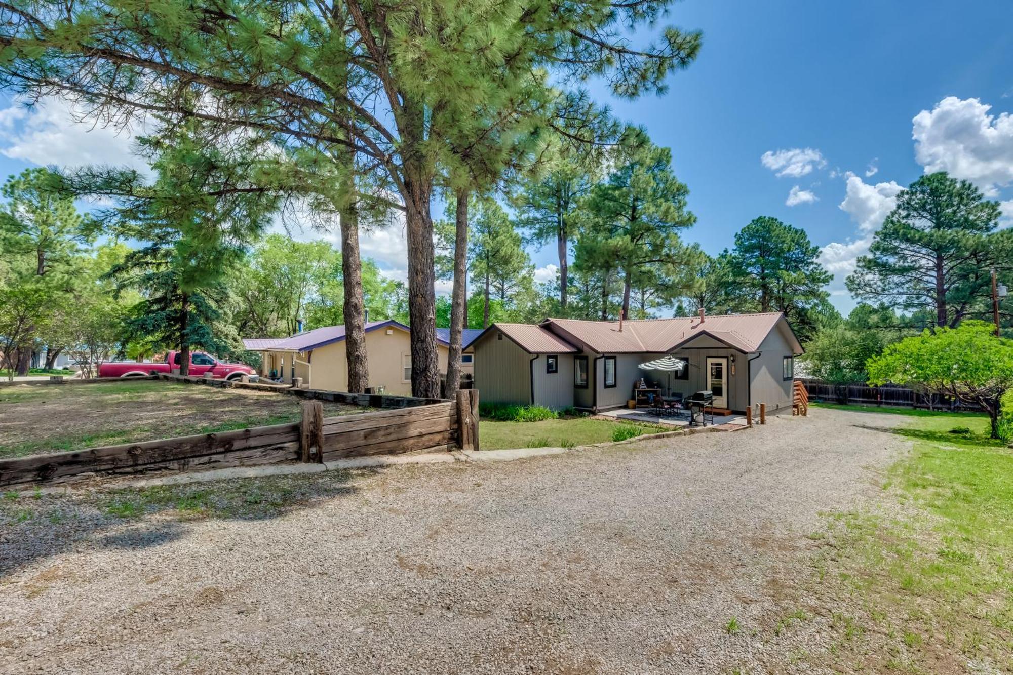 Ruidoso Home With Patio, Walk To Restaurants! Exteriör bild