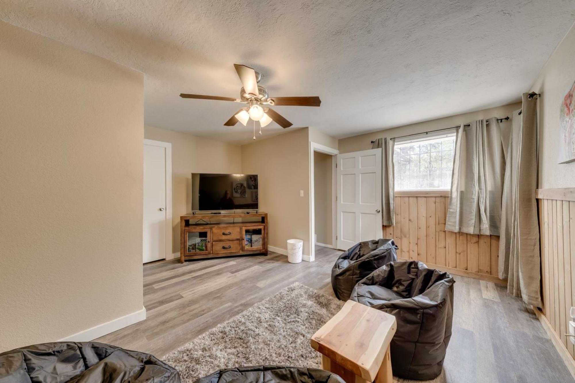 Ruidoso Home With Patio, Walk To Restaurants! Exteriör bild
