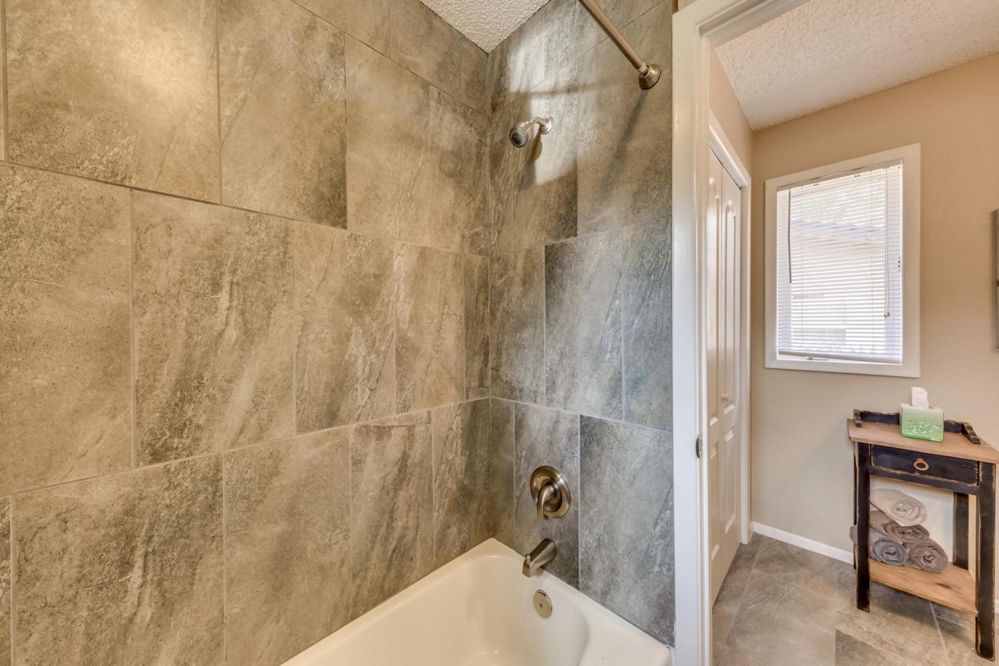 Ruidoso Home With Patio, Walk To Restaurants! Exteriör bild