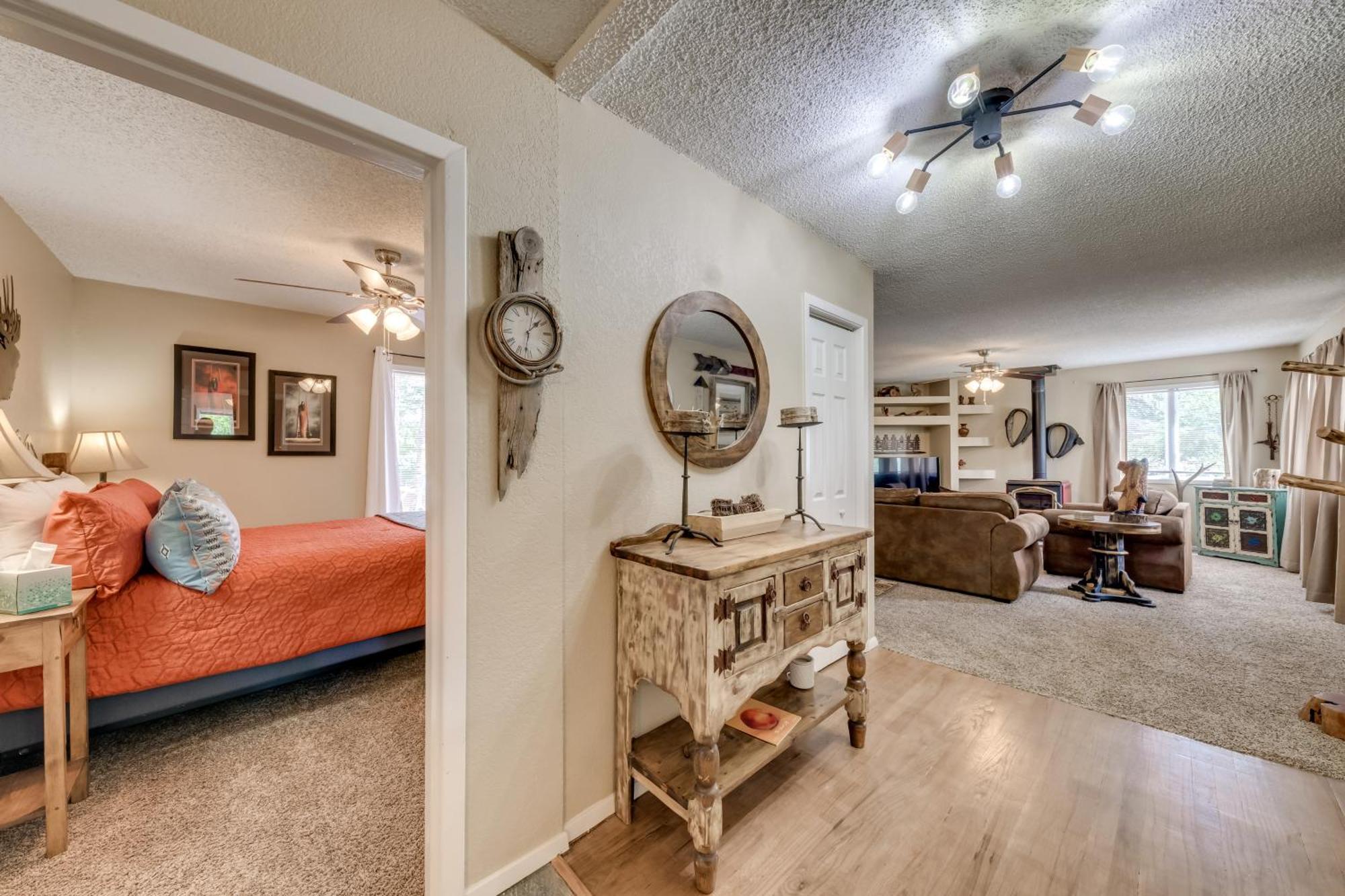 Ruidoso Home With Patio, Walk To Restaurants! Exteriör bild